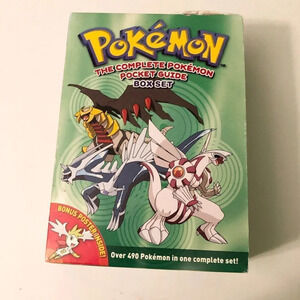 2013  Pokemon The Complete Pokemon Pocket Guides Box Set